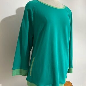 Weekends by Chico’s stylish aqua green, lightweight fleece pullover, sz 2/large